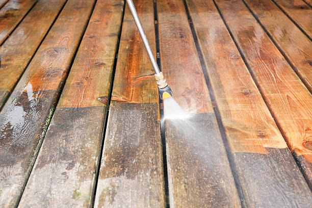 Best Deck Cleaning Services  in Hawley, MN